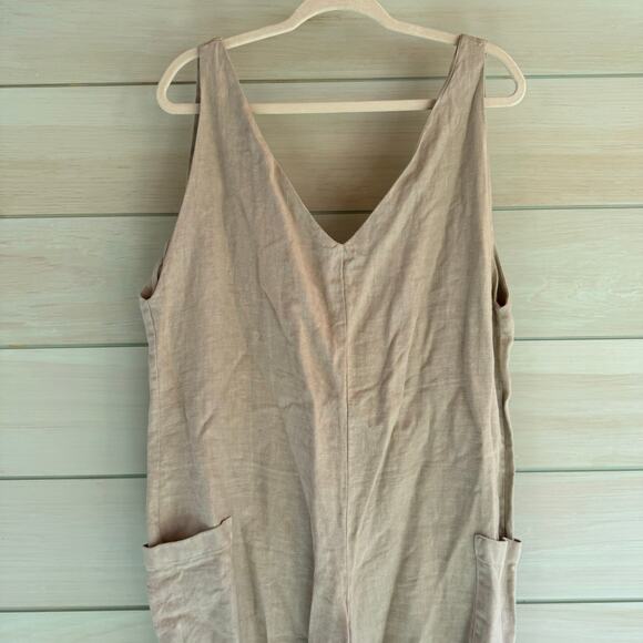 Sol Sister Linen Cream V-Neck Jumpsuit - Picture 5 of 10